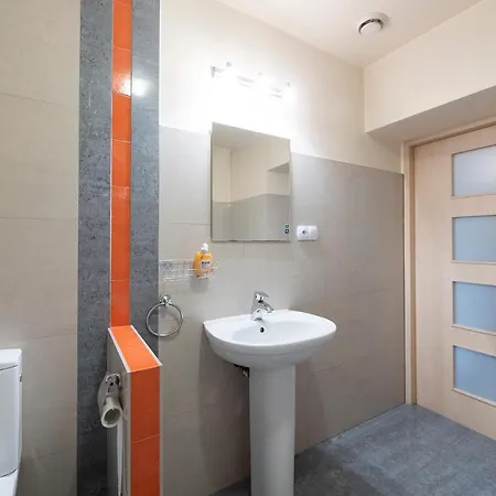 Essence Of Lodz-145M!Central-Secured-Comfy18Ppl!&Freeparking Exterior photo