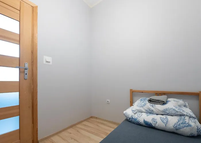 Essence Of Lodz-145M!Central-Secured-Comfy18Ppl!&Freeparking