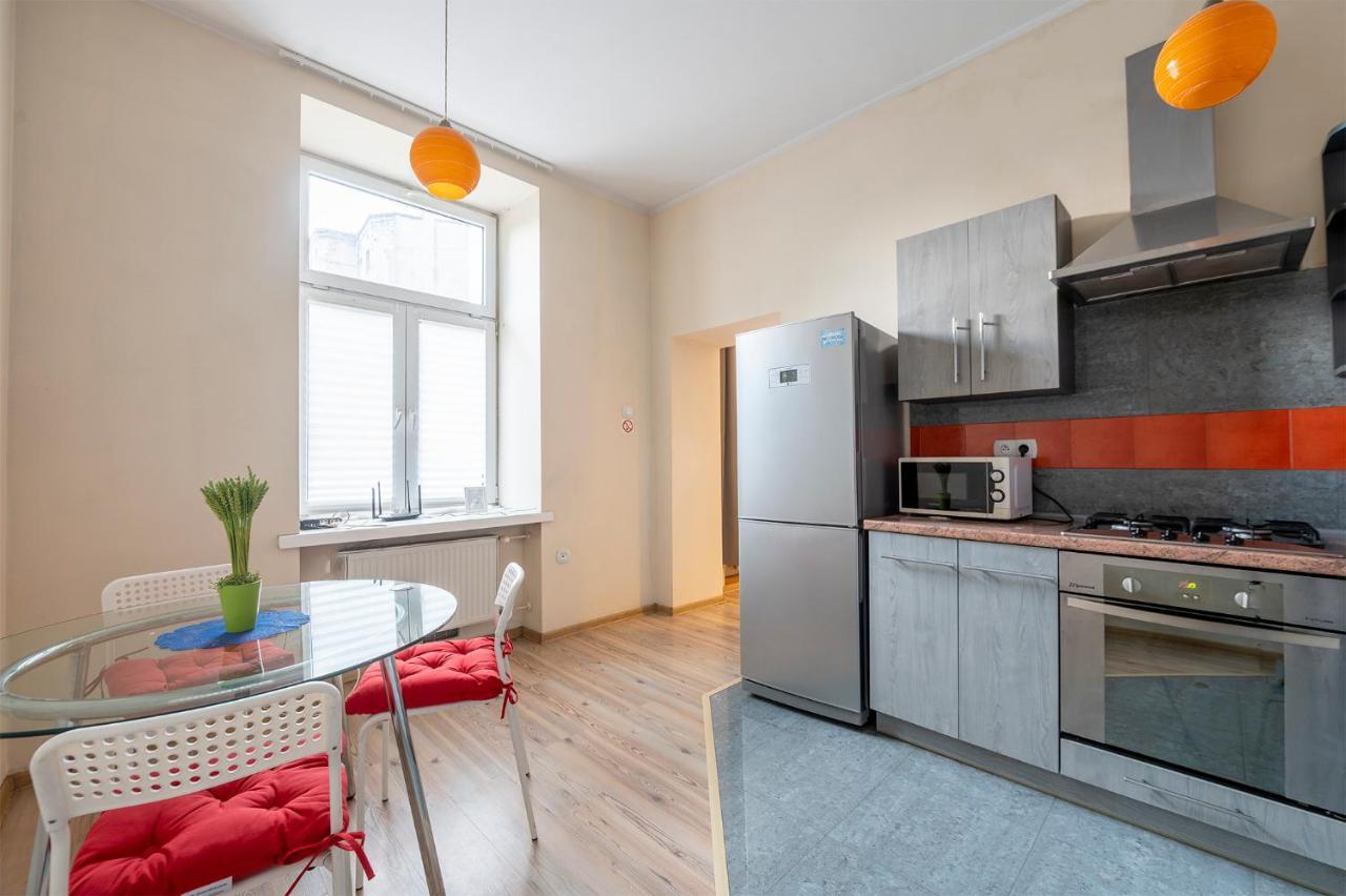 Apartment Essence Of Lodz-145m!central-secured-comfy18ppl!&freeparking *