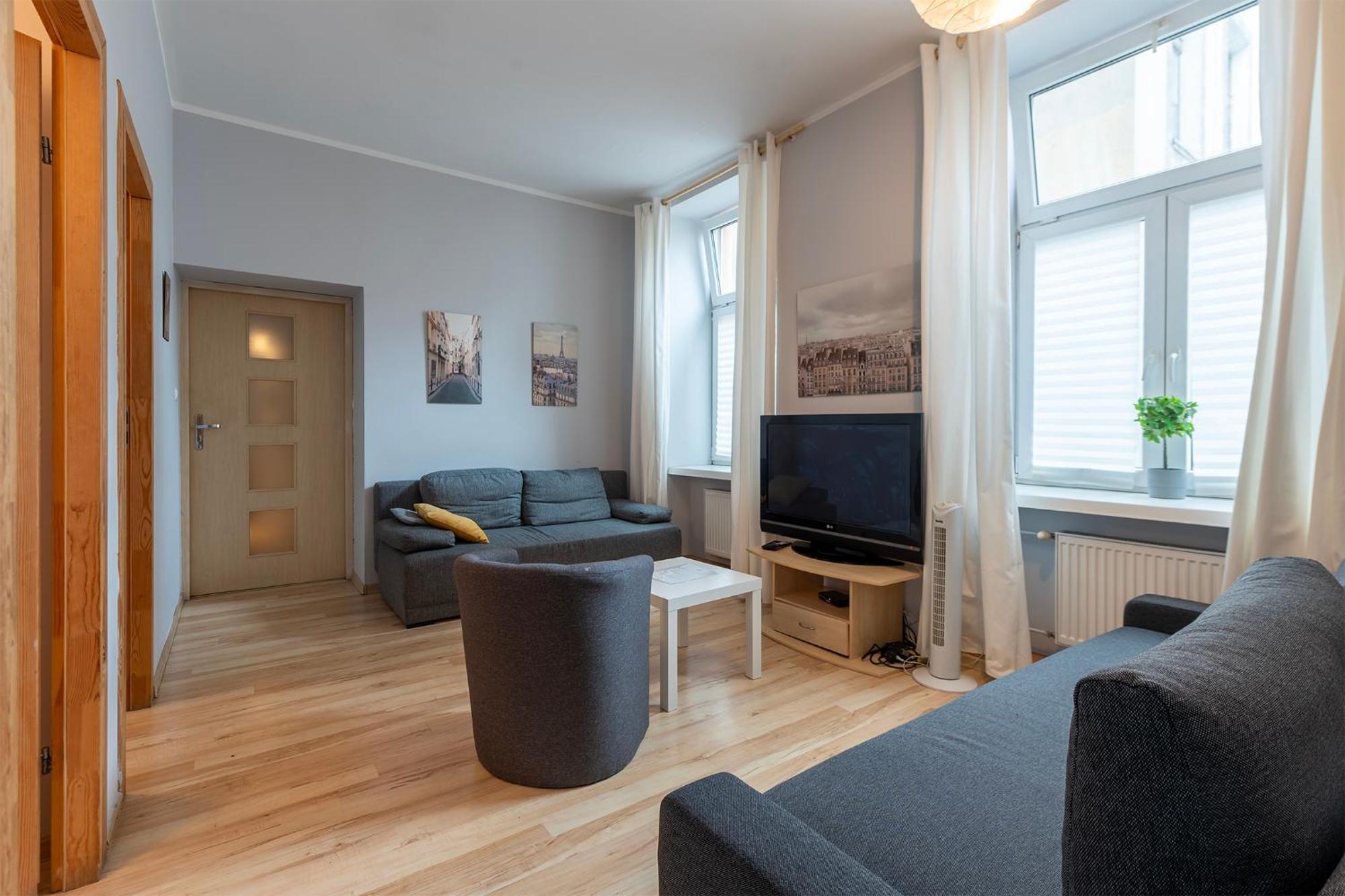 Apartment Essence Of Lodz-145m!central-secured-comfy18ppl!&freeparking *